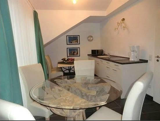 Hotel Garni Jacobs Bonn Esterno foto